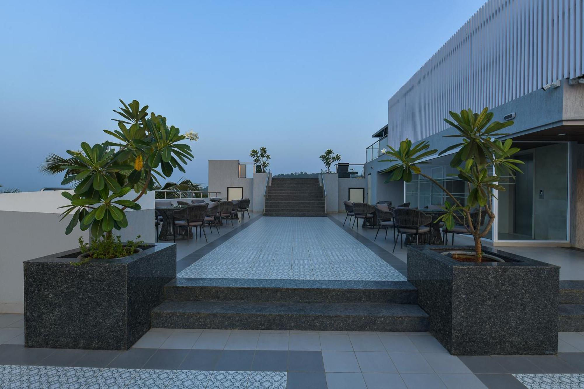 Meritas Auberge Calangute Goa المظهر الخارجي الصورة